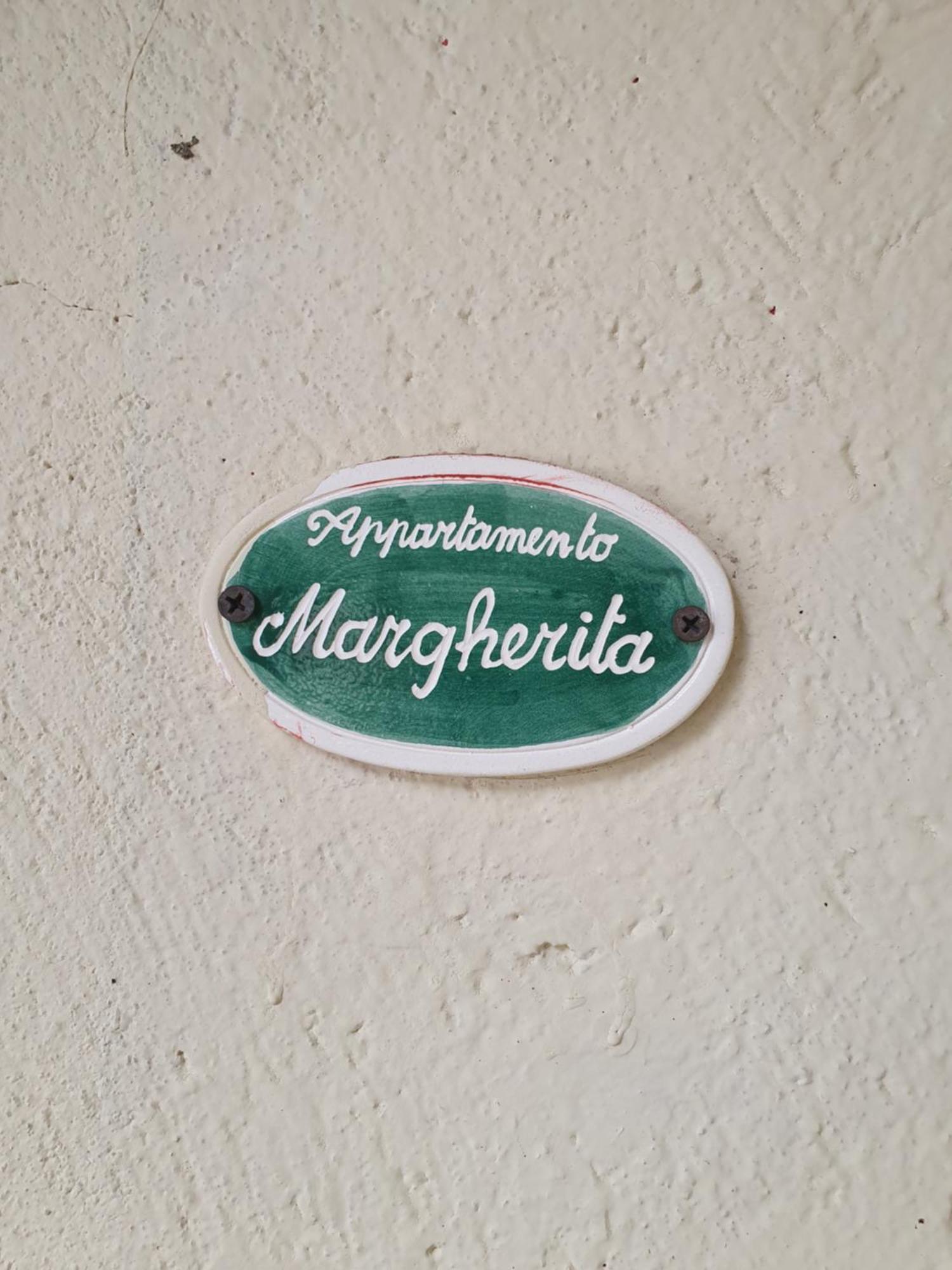 Appartamenti Vacanze E Camere Roccetta Fiorita Pettenasco Quarto foto